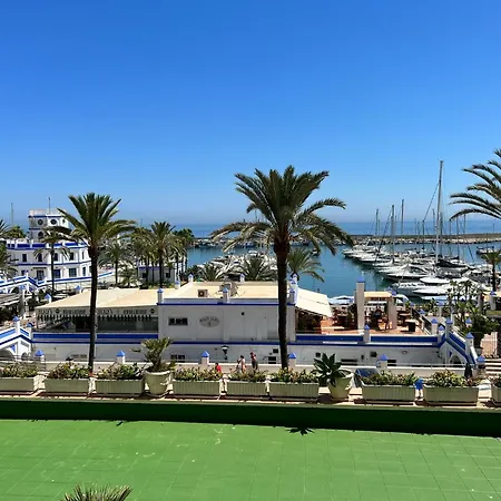 Estepona Marina, Modern Apartment, Sea Views, Balcony, Sleeps 6, Family Friendly * Estepona