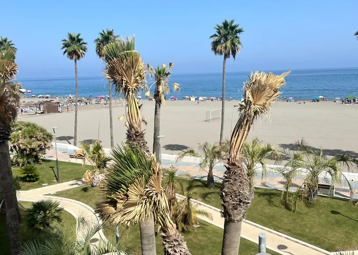 Marina, Winter Sun From 99e Per Night, Sea Views, Balcony, Lift, Wifi Εστεπόνα