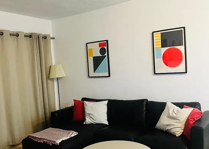 Marina, Winter Sun From 99e Per Night, Sea Views, Balcony, Lift, Wifi Διαμέρισμα